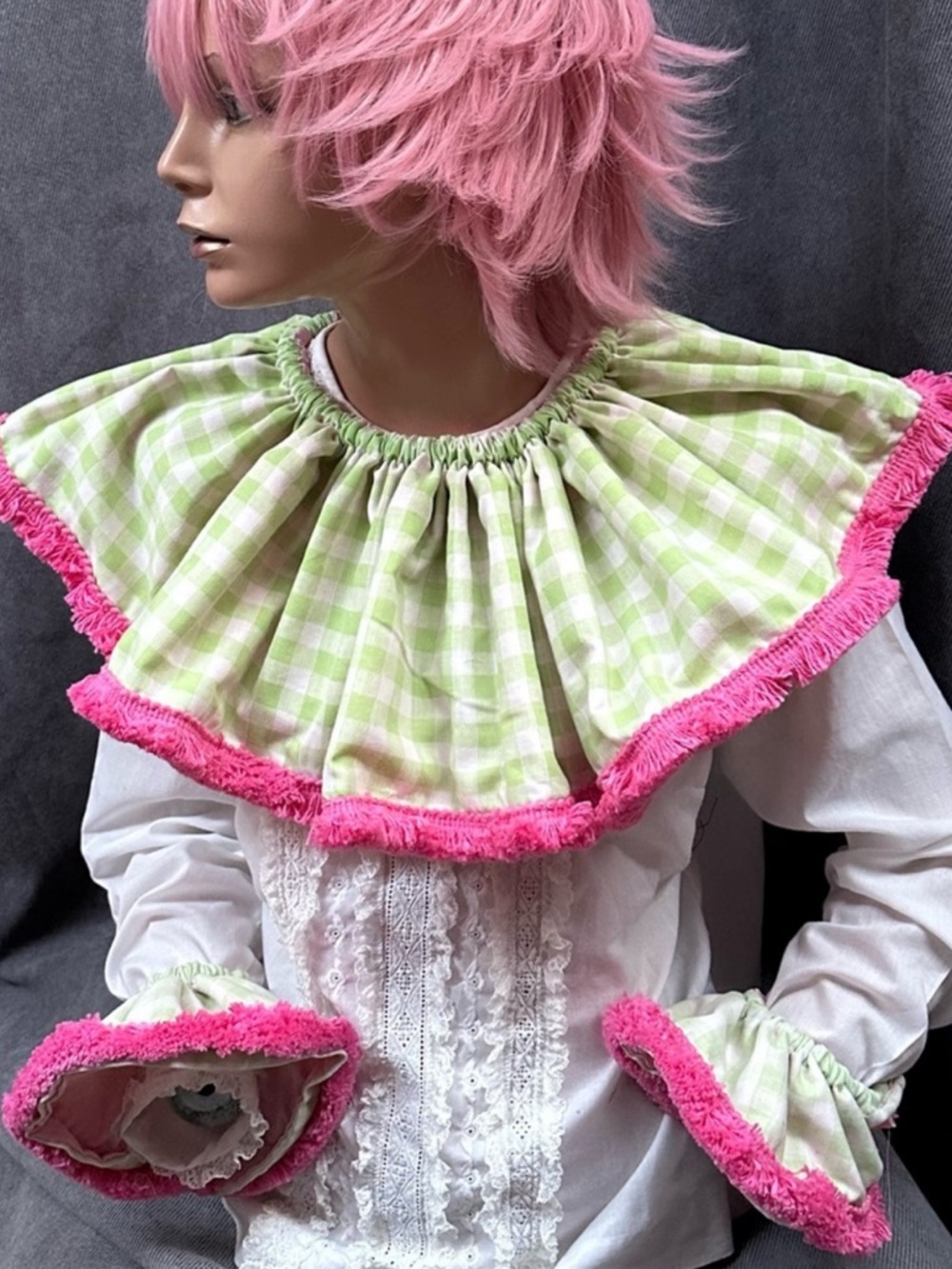 Vintage ruffled clown collar costume clown ruff + cuffs Picnic Pierrot